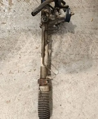 Volkswagen Polo IV 9N3 Steering rack