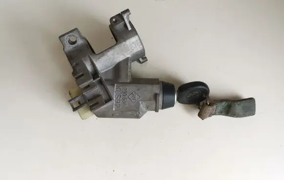 Volkswagen Polo III 6N 6N2 6NF Ignition lock 357905851