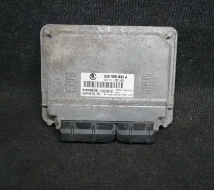 Skoda Fabia Mk1 (6Y) Engine control unit/module 03E906033A5WP40120