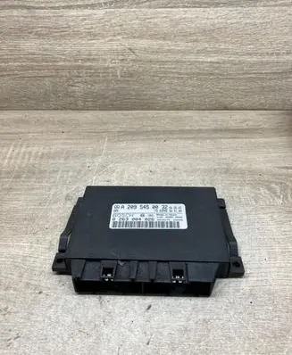 Mercedes-Benz C W203 Parking PDC control unit/module A2095450032 0263004026