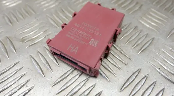 Toyota Corolla E210 E21 Gateway control module 8911102031