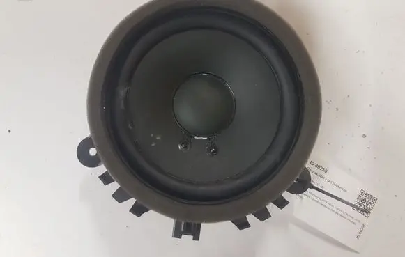 Volvo V40 Front door speaker 30657445