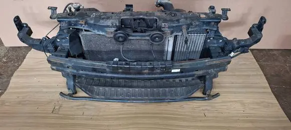 Hyundai i40 Radiator support slam panel