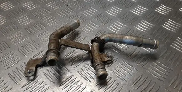 Jaguar XE Engine coolant pipe/hose