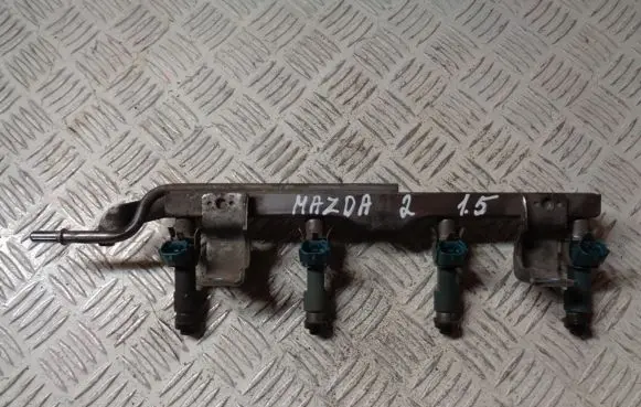 Mazda 2 Fuel injectors set 2975000460