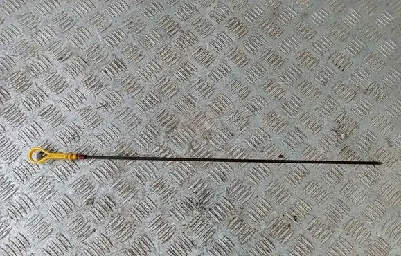Suzuki Swift I Oil level dip stick 
