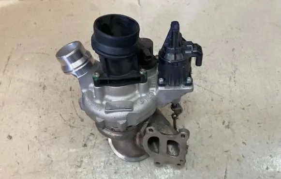 BMW M5 Supercharger 891196