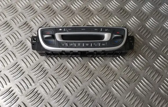 Renault Megane III Climate control unit 275100007R T1001936V