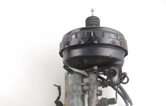 Seat Alhambra (Mk1) Brake booster 7M3612100F YM212B195AD