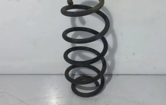 Toyota Yaris Rear coil spring