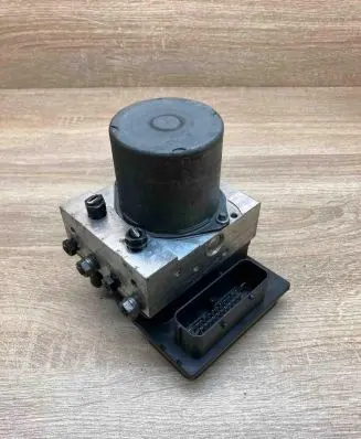 BMW 5 E60 E61 ABS Pump 6774848 6774850