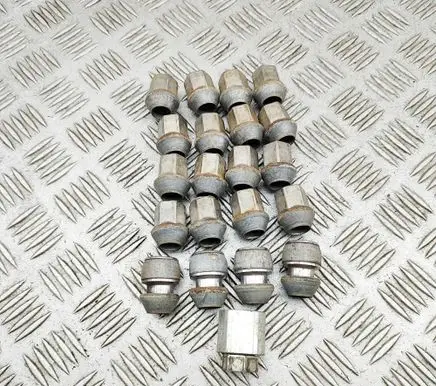 Jaguar F-Pace Nuts/bolts HK8317A147AA 6G921K024AD