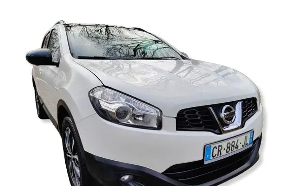 Nissan Qashqai Front bumper 