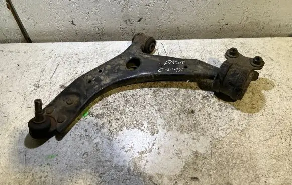 Ford C-MAX I Front lower control arm/wishbone