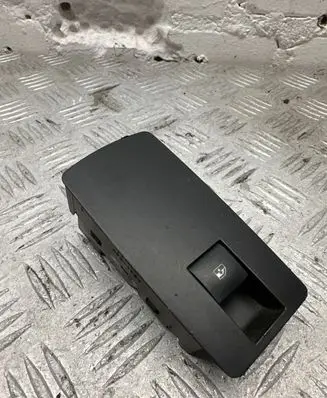 Opel Insignia A Electric window control switch 13222229