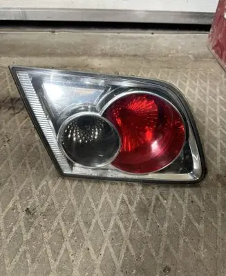 Mazda 6 Tailgate rear/tail lights 22661971
