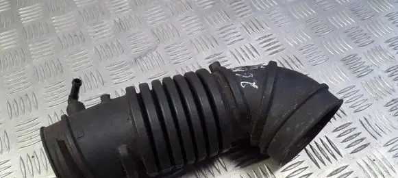Mitsubishi Galant Air intake hose/pipe mr224142