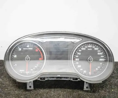 Audi A3 S3 8V Speedometer (instrument cluster) 8V0920872