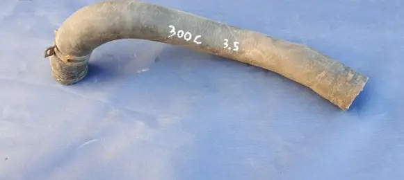 Chrysler 300 - 300C Engine coolant pipe/hose 04596835AB