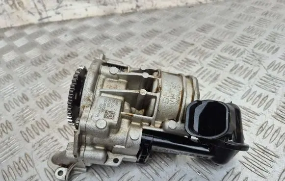 Volkswagen Polo VI Oil pump 05C145208A 05C115121A 05C115251B