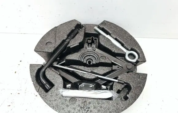 Volvo S80 Tool set 31317346