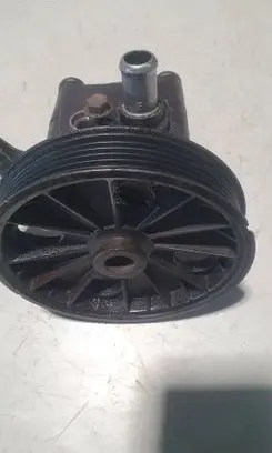 Volvo V70 Power steering pump 7611332138