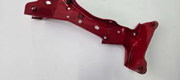 Audi A3 S3 8V Fender mounting bracket 8V0821136A