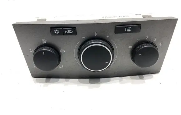 Opel Zafira B Interior fan control switch 13201300