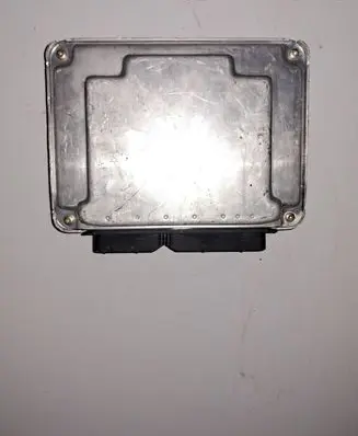 Volkswagen PASSAT B5.5 Engine control unit/module 038906019GK