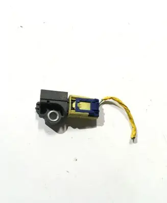 Nissan Qashqai Airbag deployment crash/impact sensor 01162017 1329161301 A7047416505