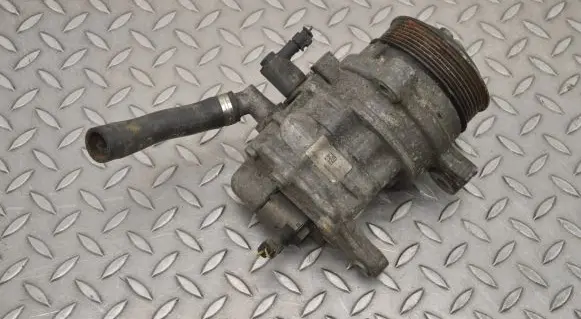 BMW 7 F01 F02 F03 F04 Power steering pump 6788909