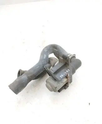 BMW 3 E36 Coolant heater control valve 8375443 147412138