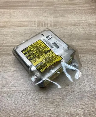 Toyota Prius (XW20) Airbag control unit/module 8917047390 1523006952
