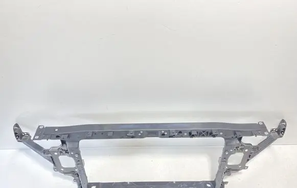Hyundai i30 Radiator support slam panel 64101G4000