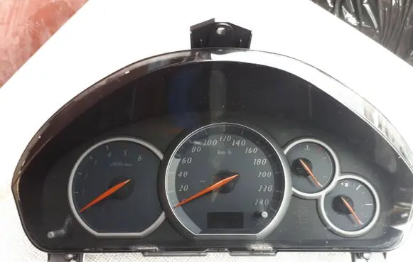 Mitsubishi Grandis Speedometer (instrument cluster) 8100A923 257440-2451
