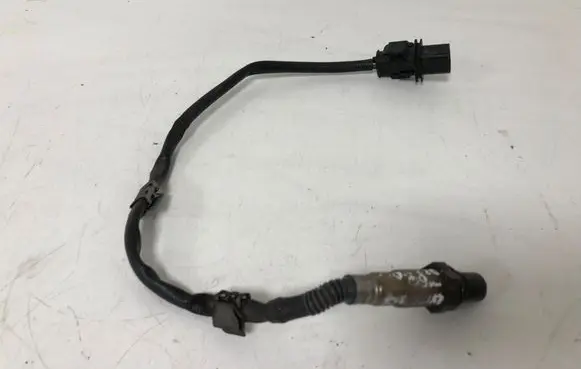 Mercedes-Benz C AMG W204 Lambda probe sensor 1928404682