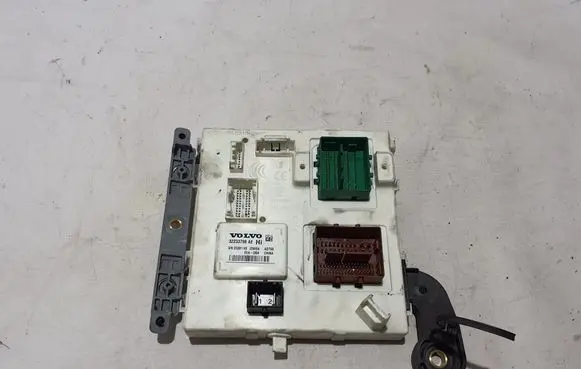 Volvo XC60 Comfort/convenience module 32233798
