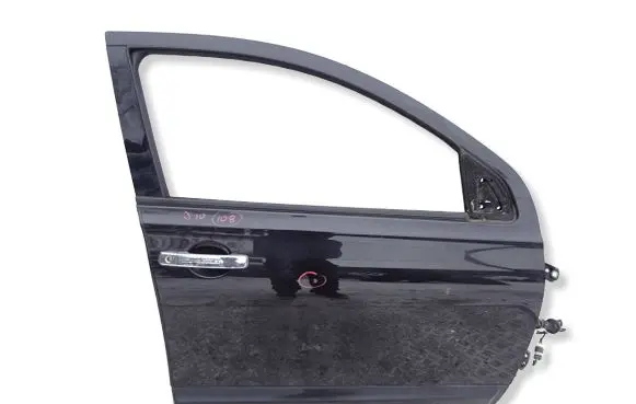 Nissan Qashqai Front door 24EQW