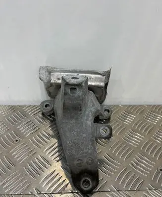 Audi A6 C7 Engine mounting bracket 4G0199308P 00057325 A1S19C03