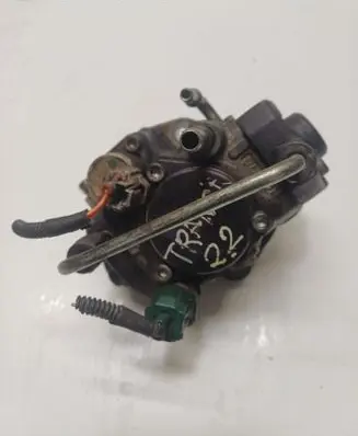 Fuel injection high pressure pump