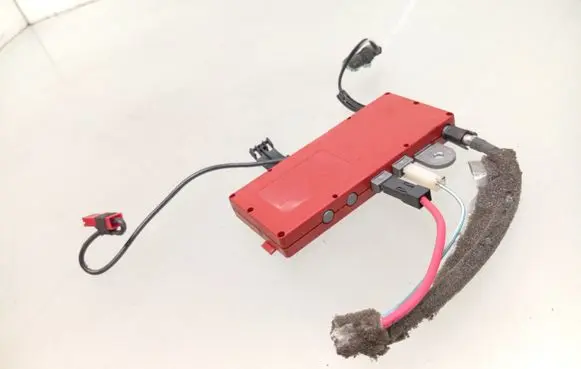 Volvo S80 Aerial antenna amplifier 8637600