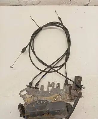 Chrysler Voyager Sliding door lock B59318