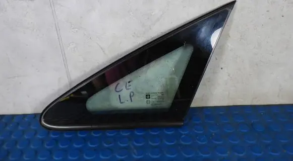 Opel Corsa E Front door vent window glass four-door CART43R000479 43R000479