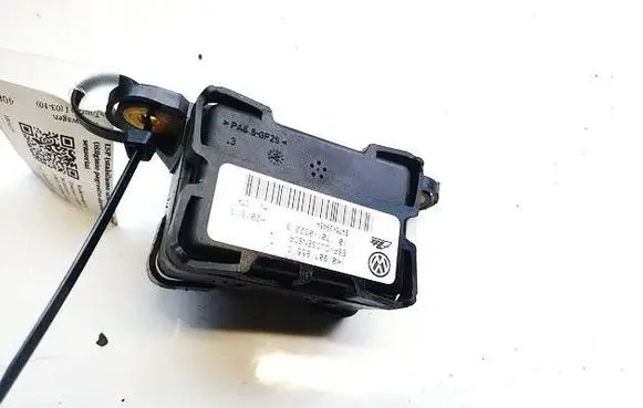 Volkswagen Touran I ESP acceleration yaw rate sensor 1K0907655C 10.1701-0322.3