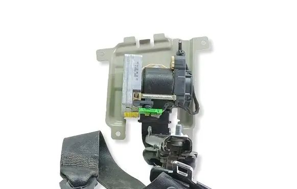 Mercedes-Benz C W203 Front seatbelt A62719A