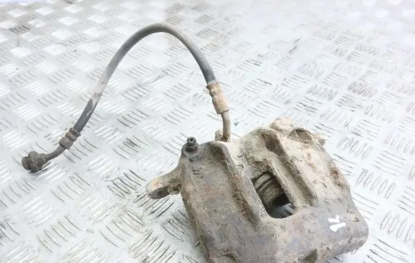 Nissan Terrano Front brake caliper