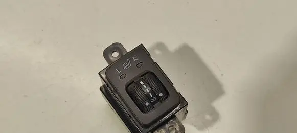 Subaru Legacy Other switches/knobs/shifts 8118L