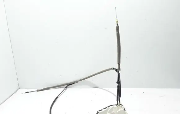 Chrysler Pacifica Front door lock 68211097AC