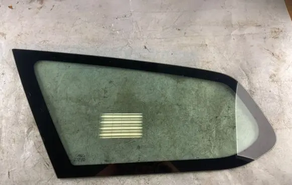 Ford Focus Rear side window