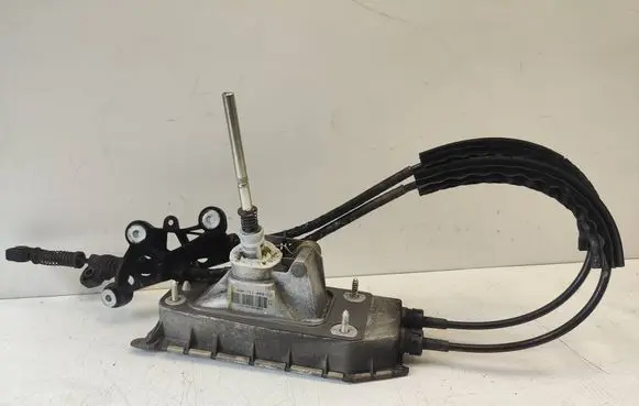 Audi A1 Gear shifter/selector 6Q0711049C 12091901001064